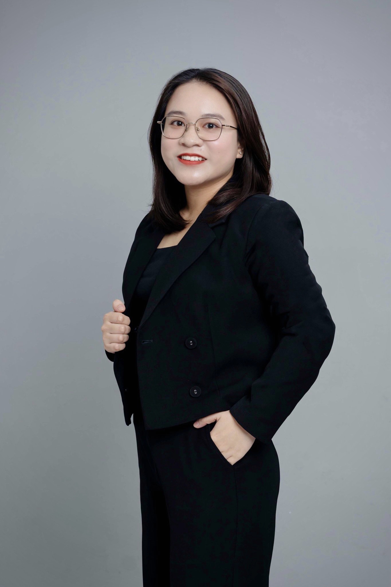 Ms.Tiên Trương